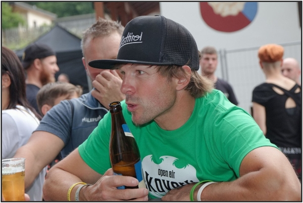 (c) Ernst Zeiner_Rockoverlienz_01.07 (1)