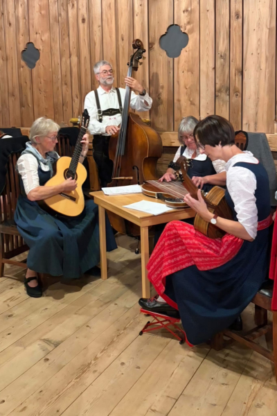 01 Volksmusikabend 2026