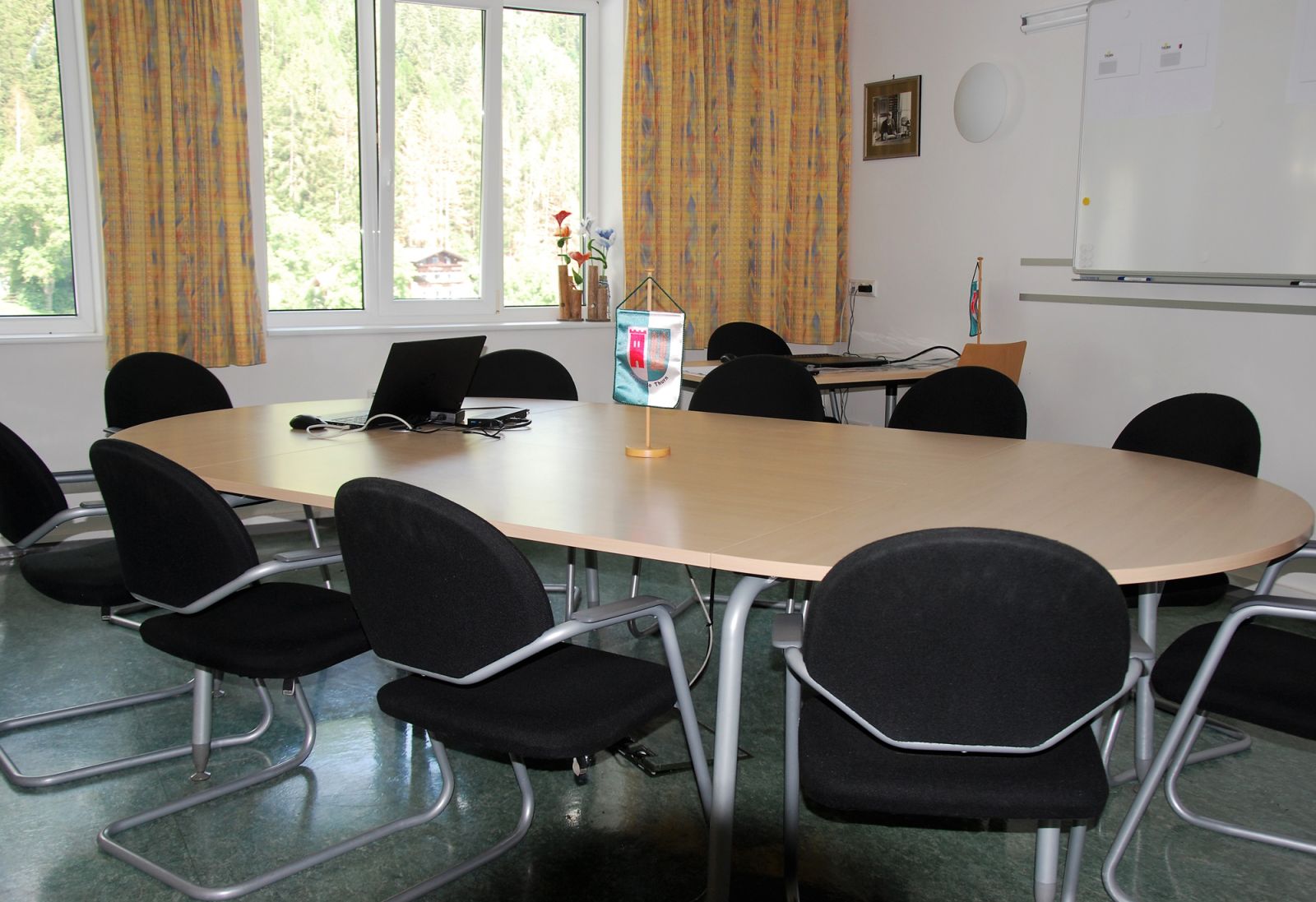 Das Sitzungszimmer des Gemeinderates von Thurn